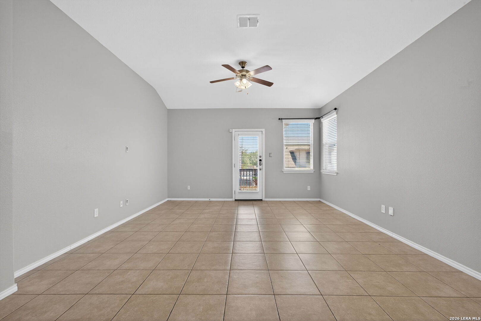 225 Country Vale, ,  78108 — photo 1