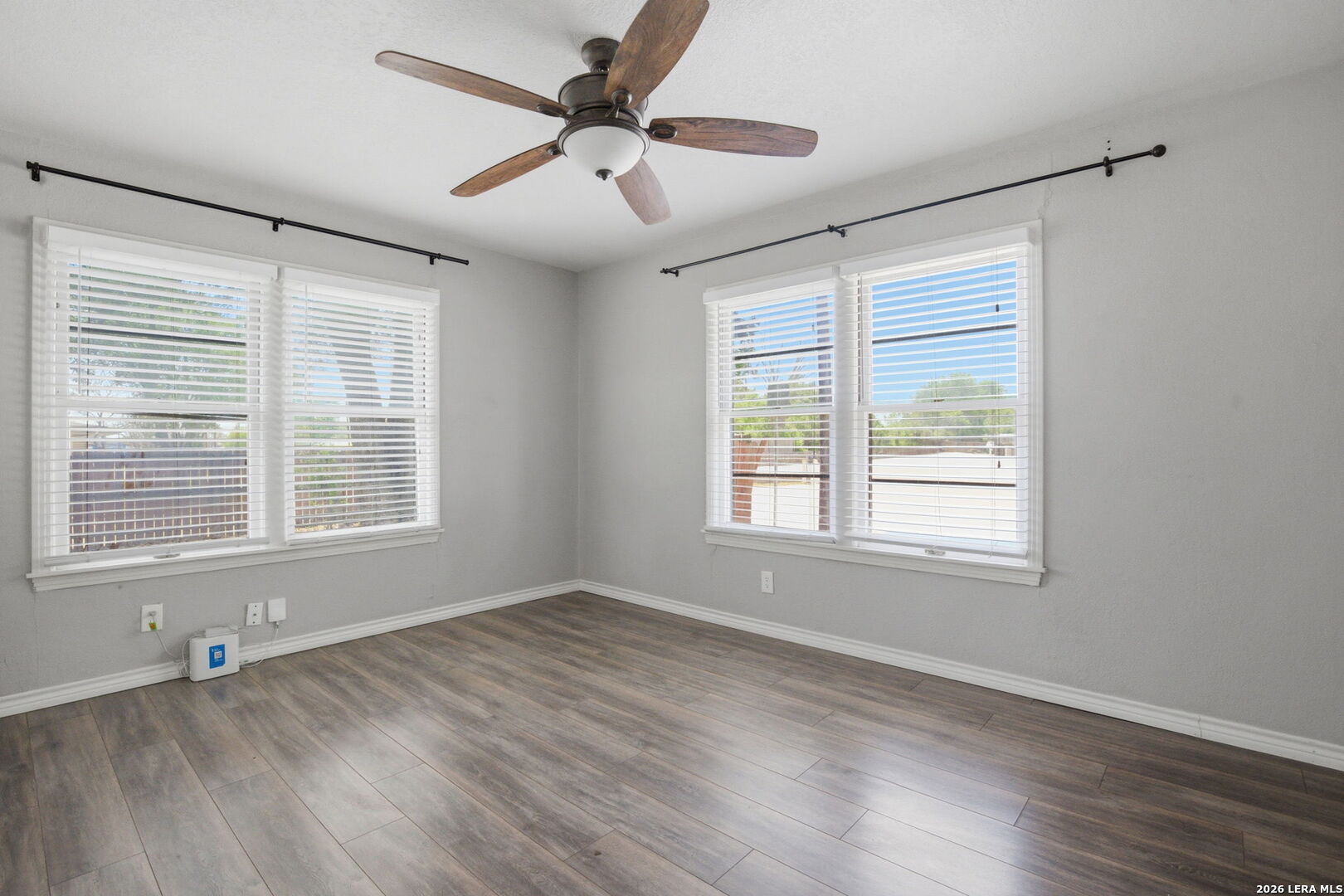1225 unicorn, ,  78130 — photo 1