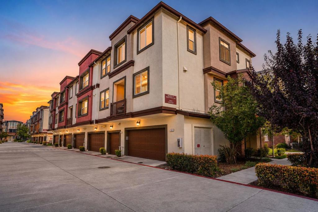 1022 Onofrio Lane 1, San Jose, CA 95131 — photo 1