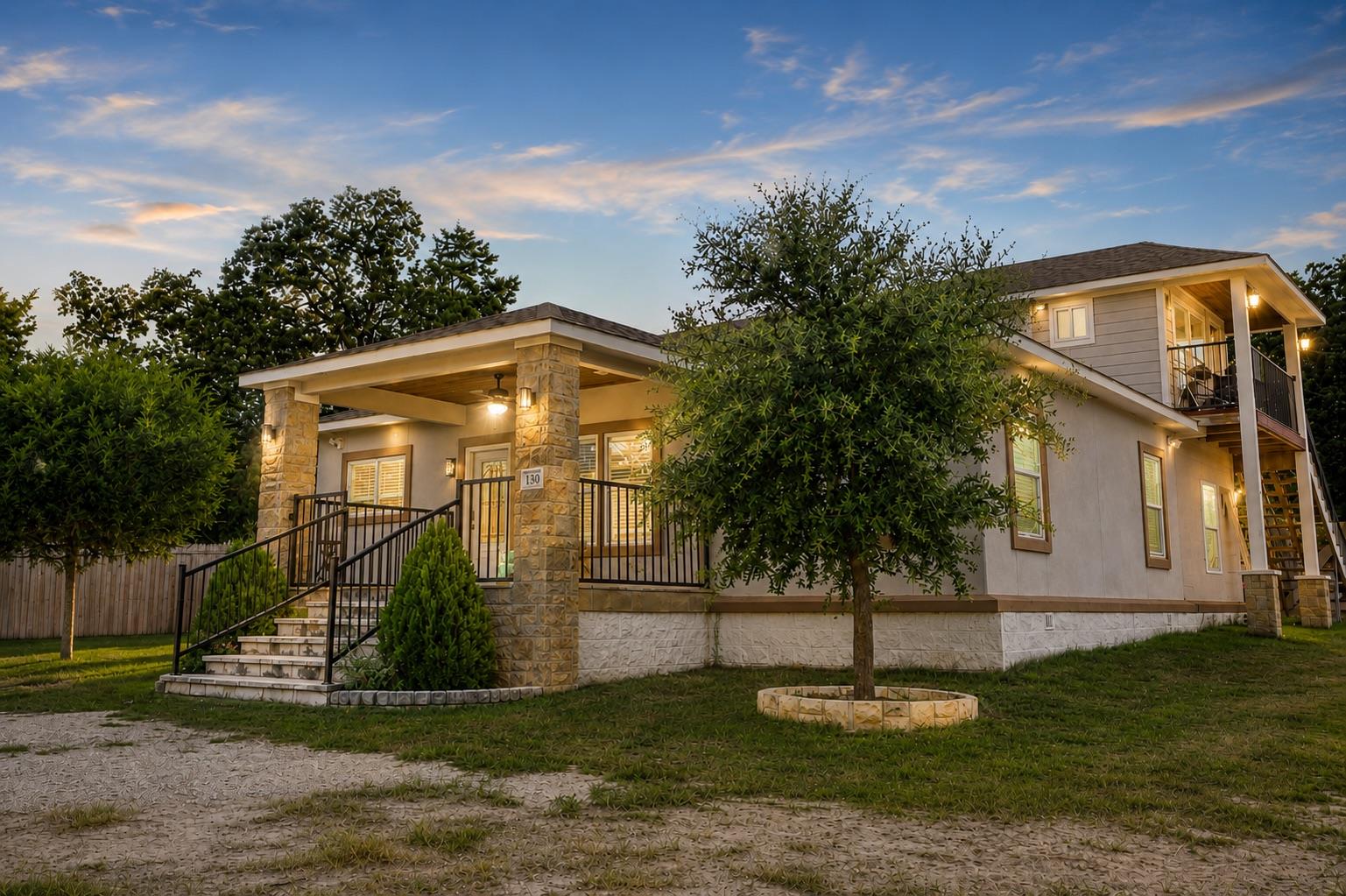 130 Los Arcos, Elgin, TX 78621 — photo 1