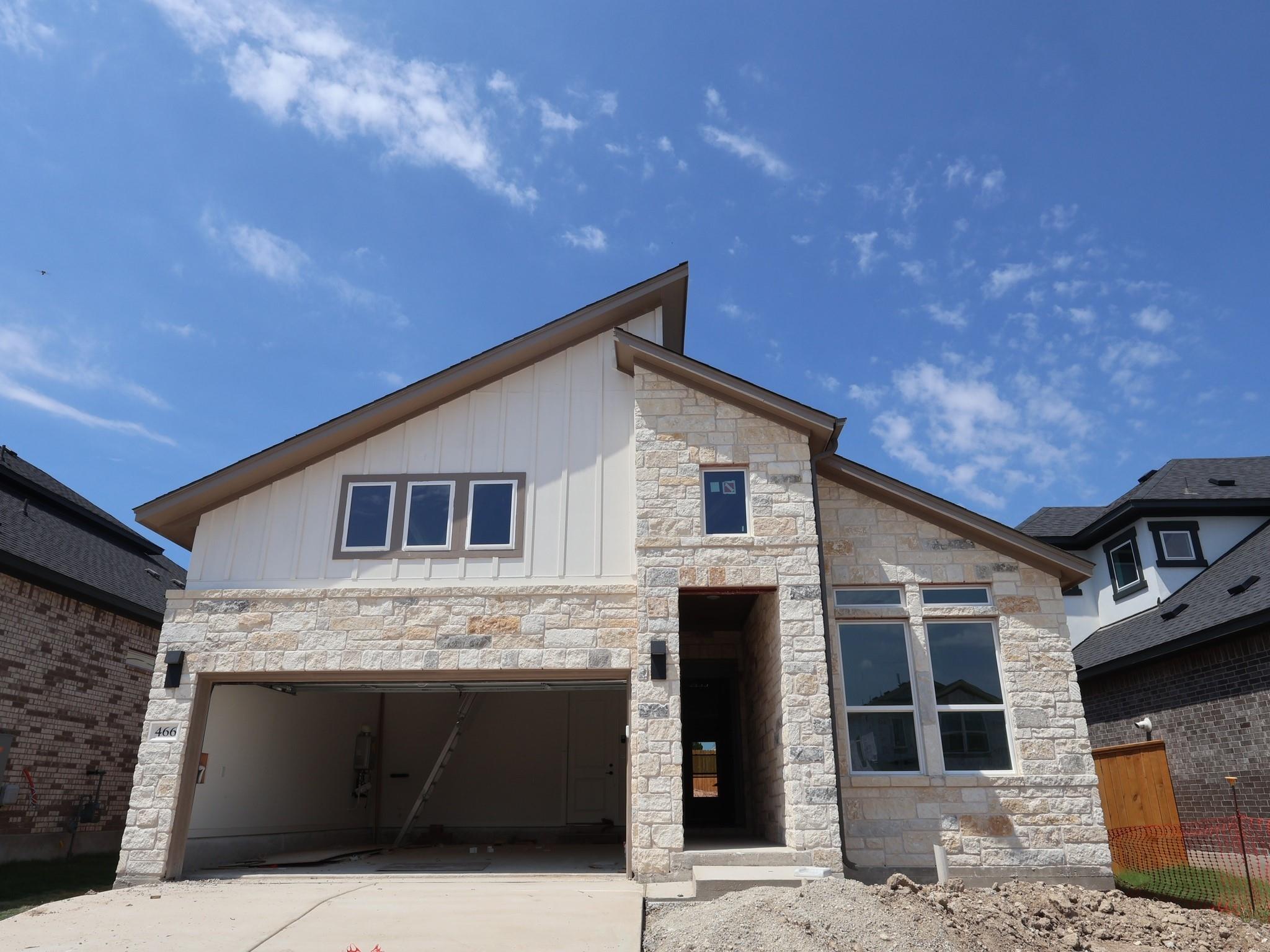 466  Bishop Wood Rd, Dripping Springs, TX 78620 — photo 1