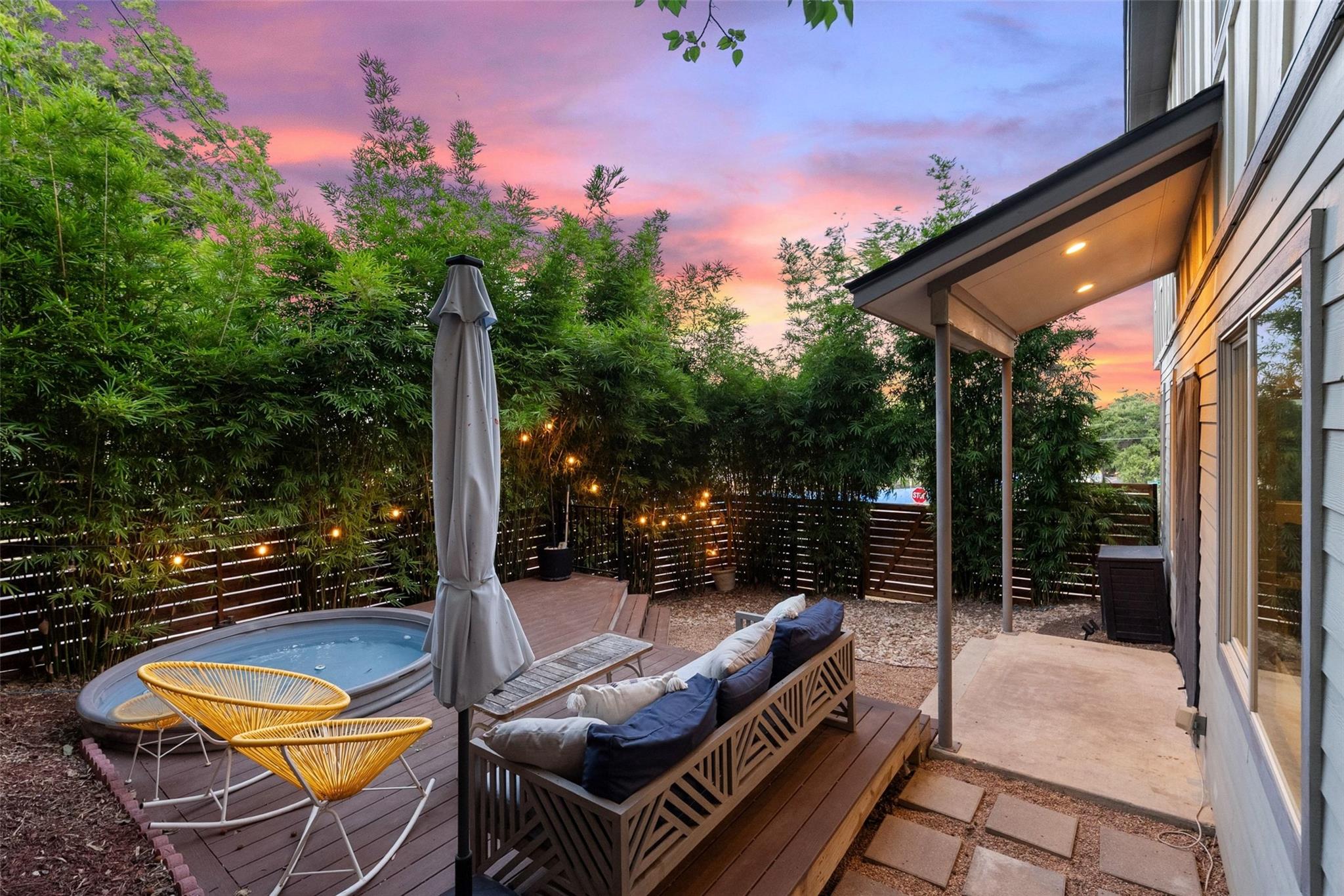 1158 Ridgeway Dr #A, Austin, TX 78702 — photo 1