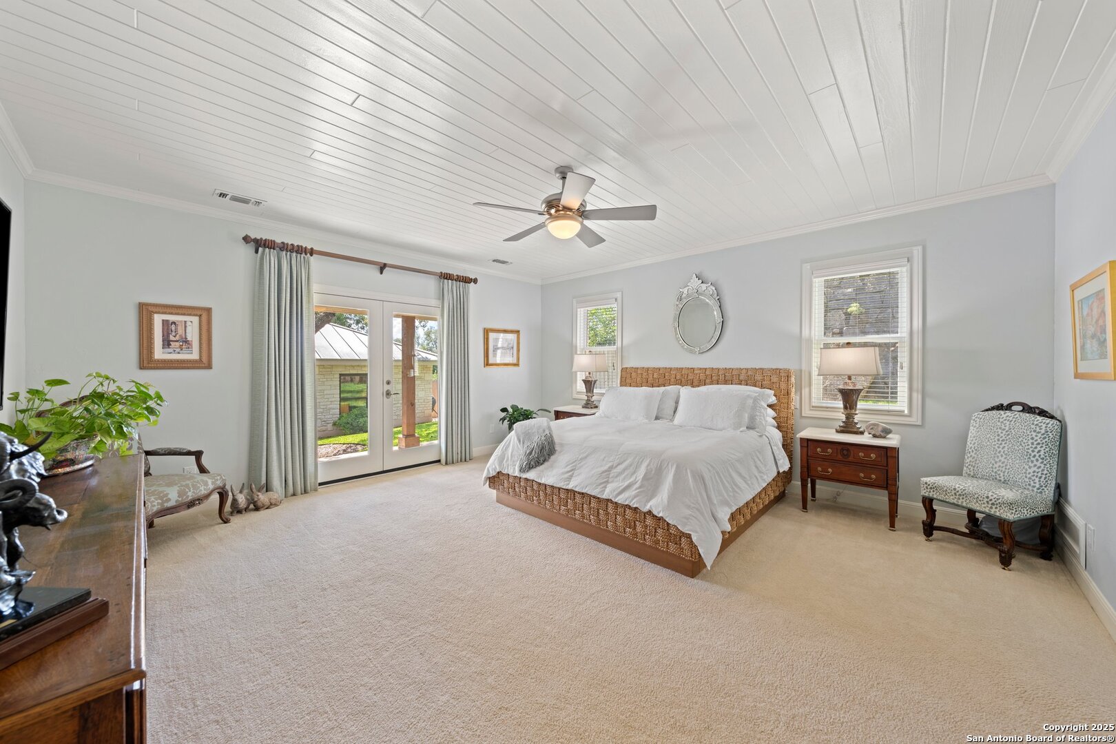 407 Spring Mill, , 78028 — photo 1