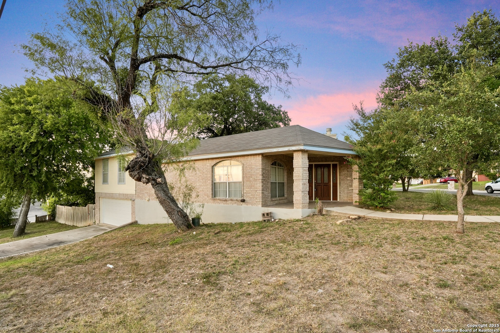 7501 Linkside, , 78240 — photo 1