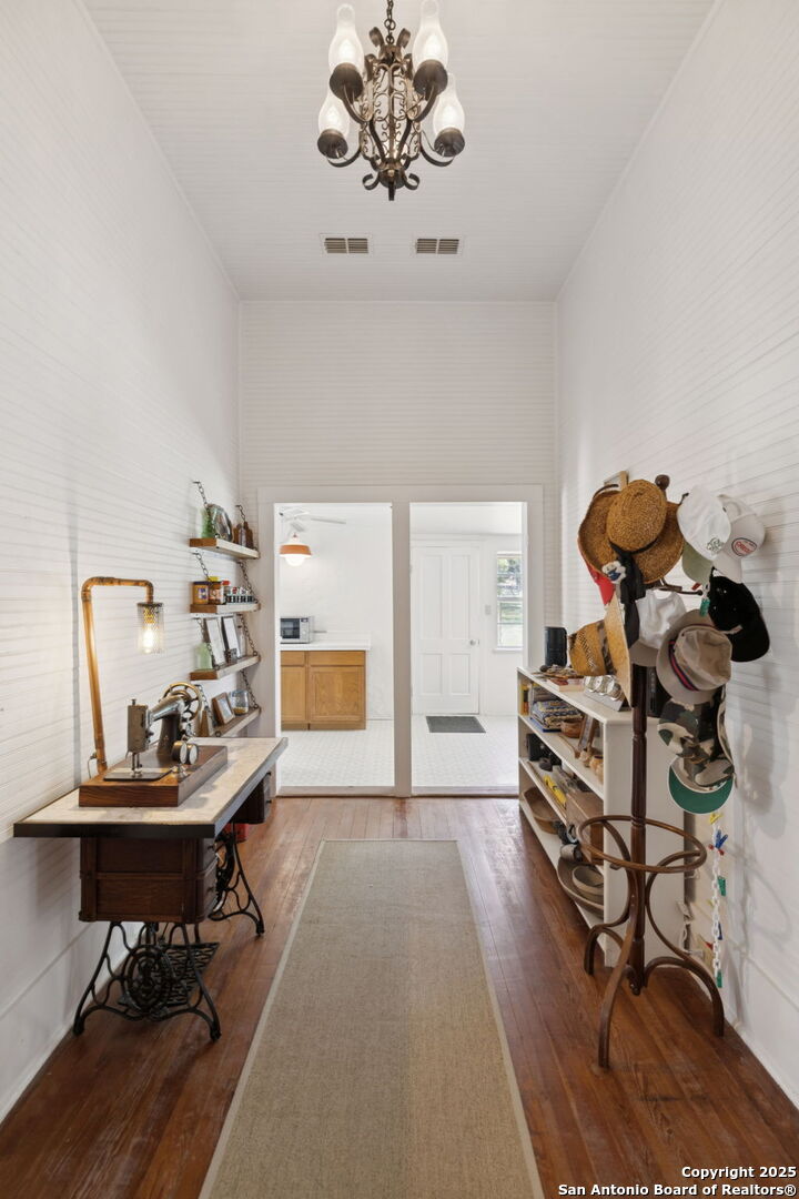 1078 FM 480, , 78010 — photo 1
