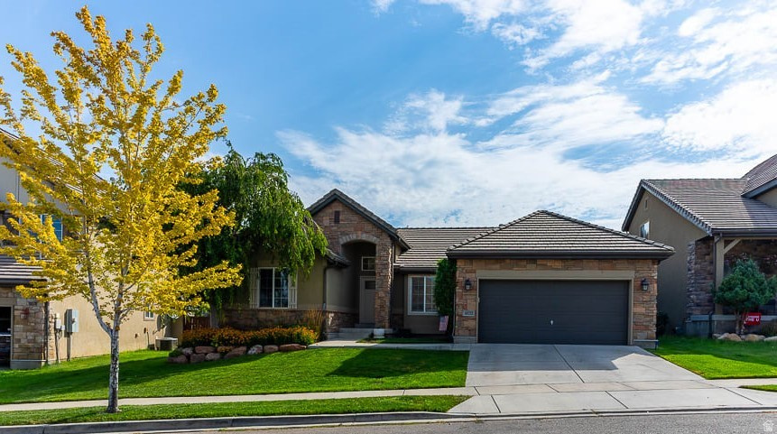 4832 N SHADY VIEW LN, Lehi, UT 84048 — photo 1