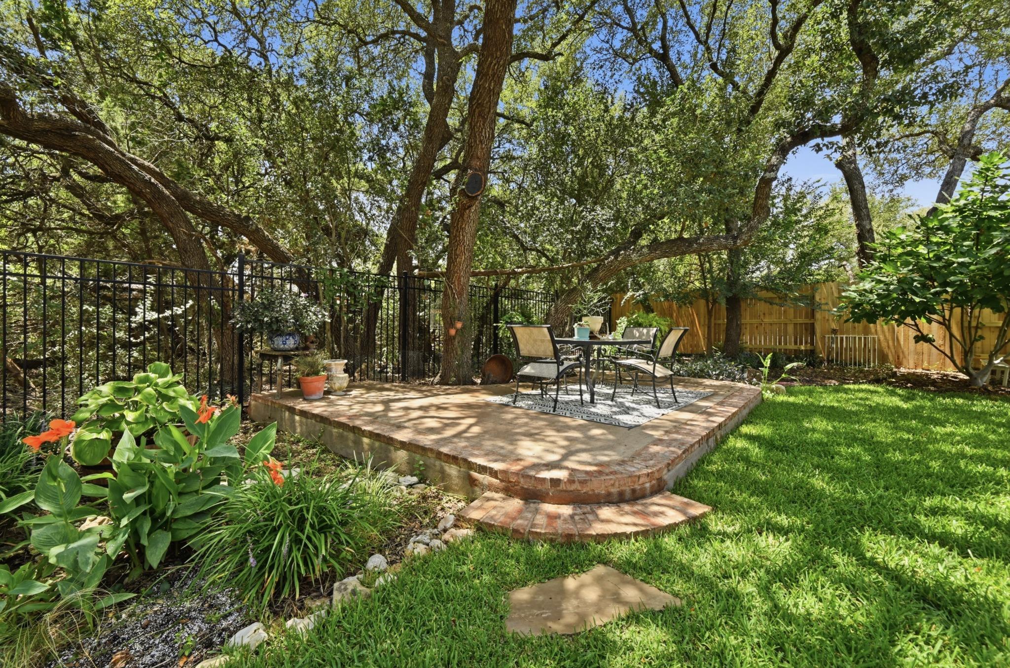 352 Wild Rose, Austin, TX 78737 — photo 1