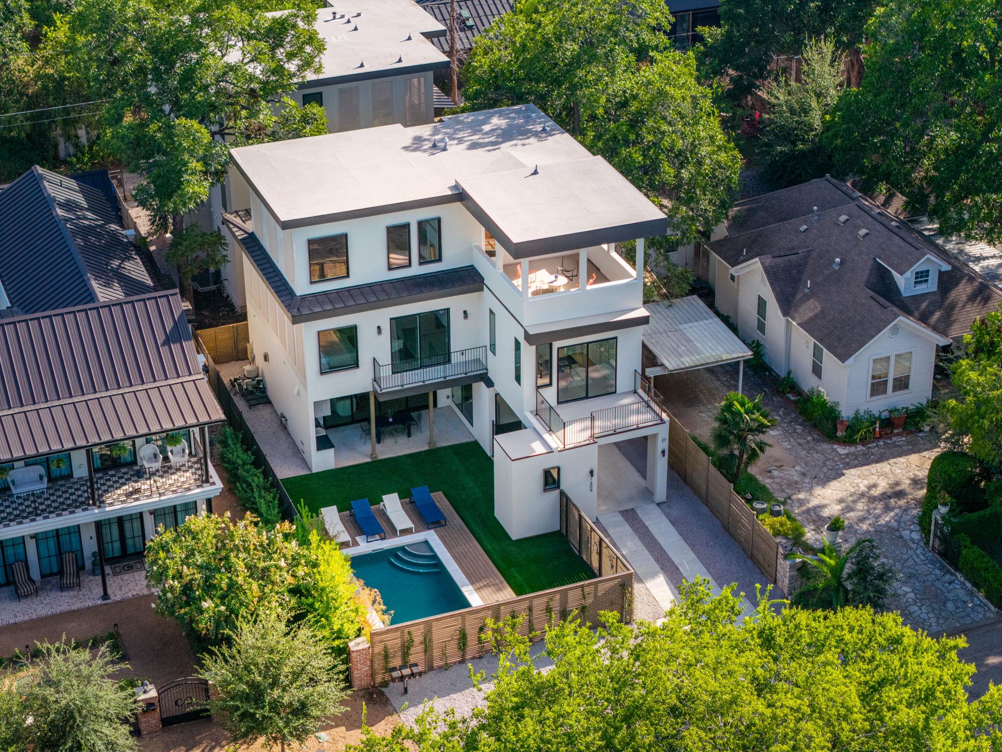 1609 Canterbury, Austin, TX 78702 — photo 1
