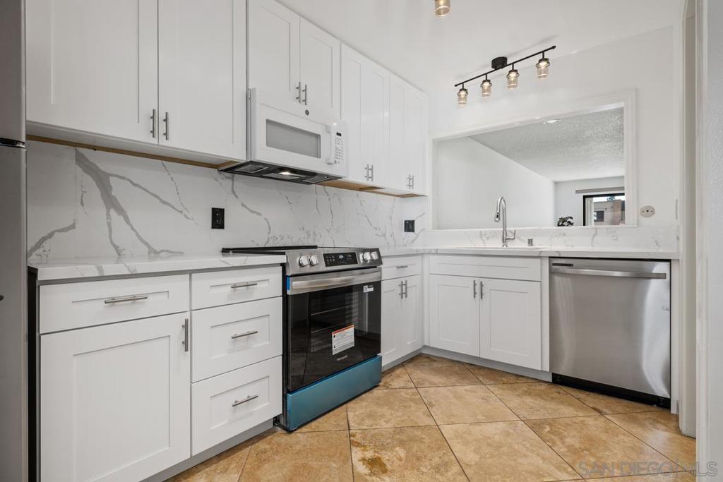 3525 Lebon 209, San Diego, CA 92122 — photo 1