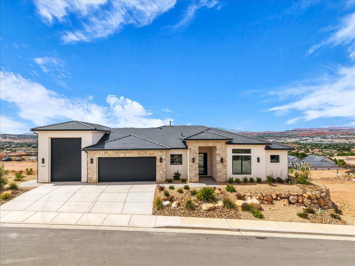 2072 S Pony Way, Washington, UT 84780 — photo 1