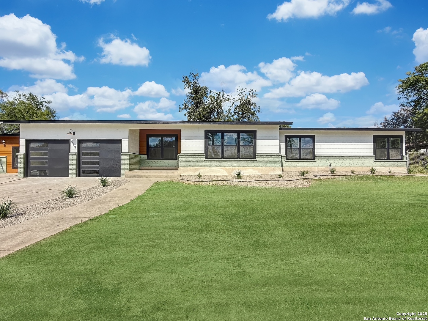 519 JACKSON KELLER RD, San Antonio, TX 78216 — photo 1