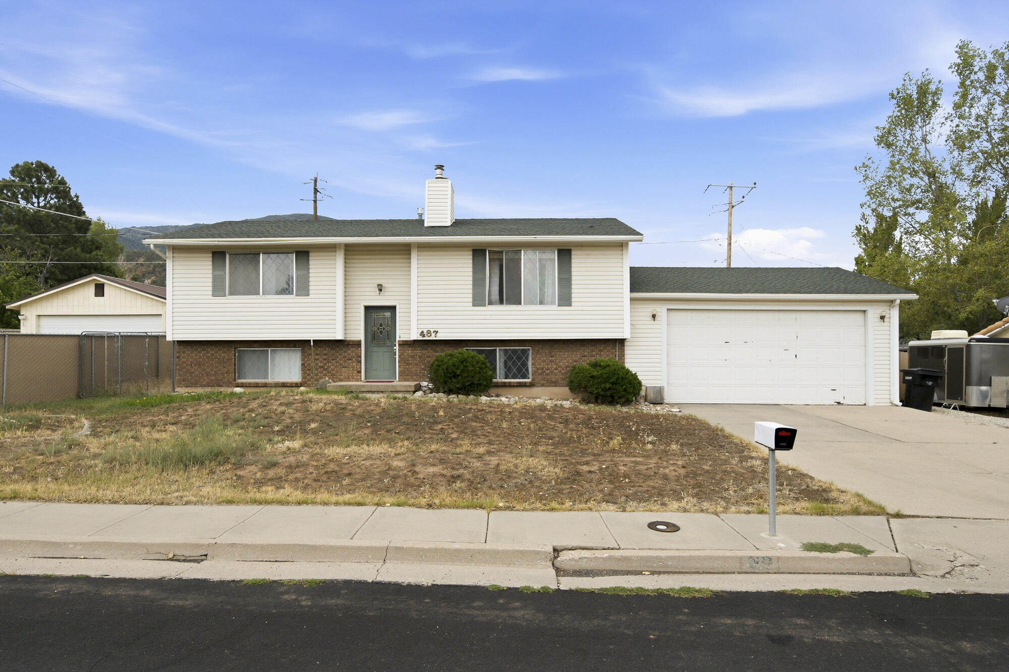 487 W Pinecone DR, Cedar City, UT 84720 — photo 1