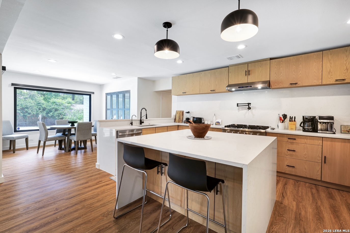 204 Gardenview, , 78213 — photo 1