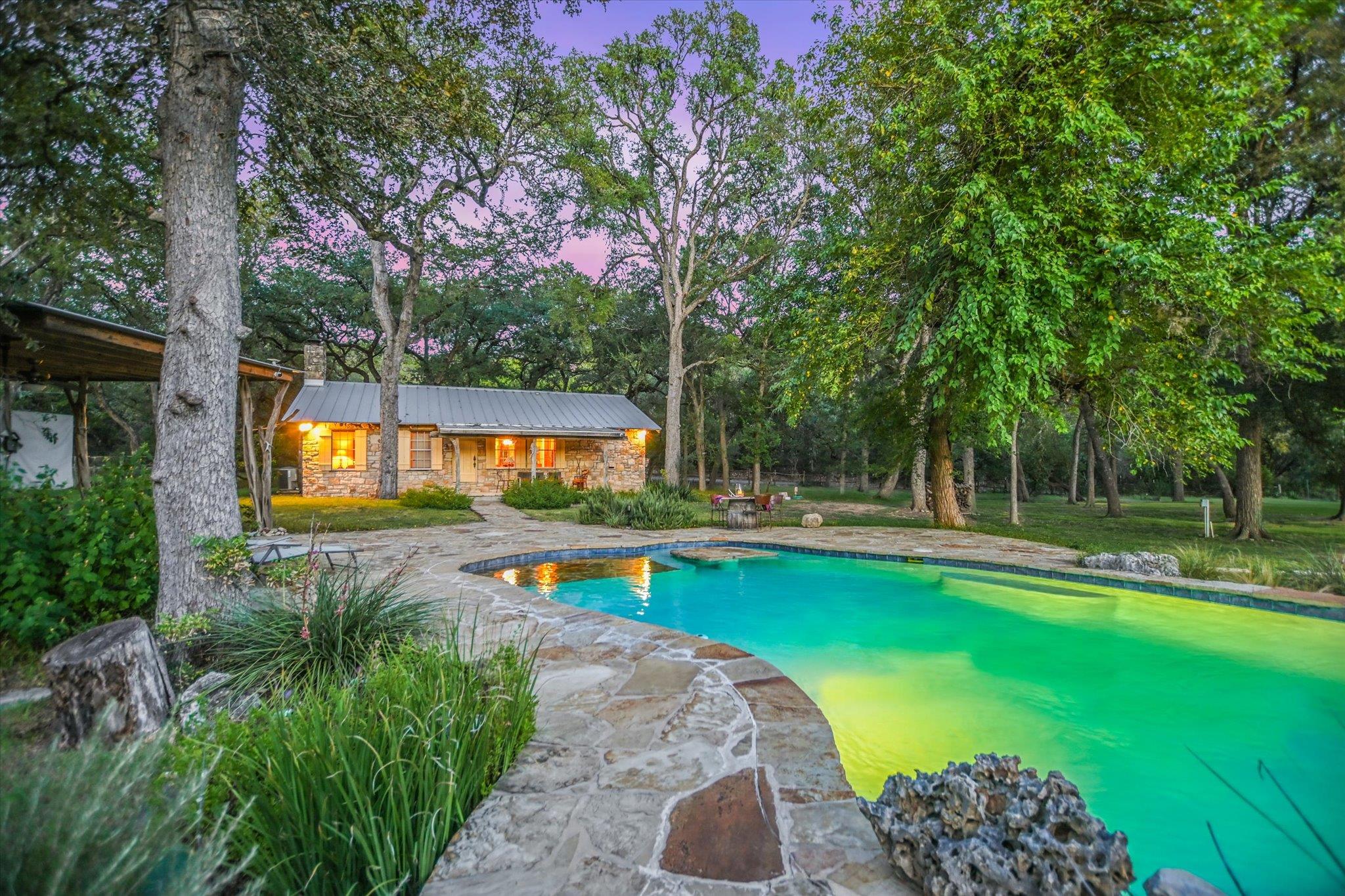 300 DEER LAKE ESTATES, Wimberley, TX 78676 — photo 1