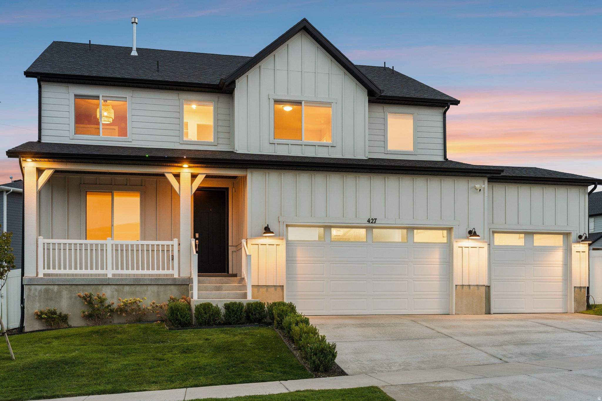 427 W PEPPERGRASS WAY, Saratoga Springs, UT 84045 — photo 1