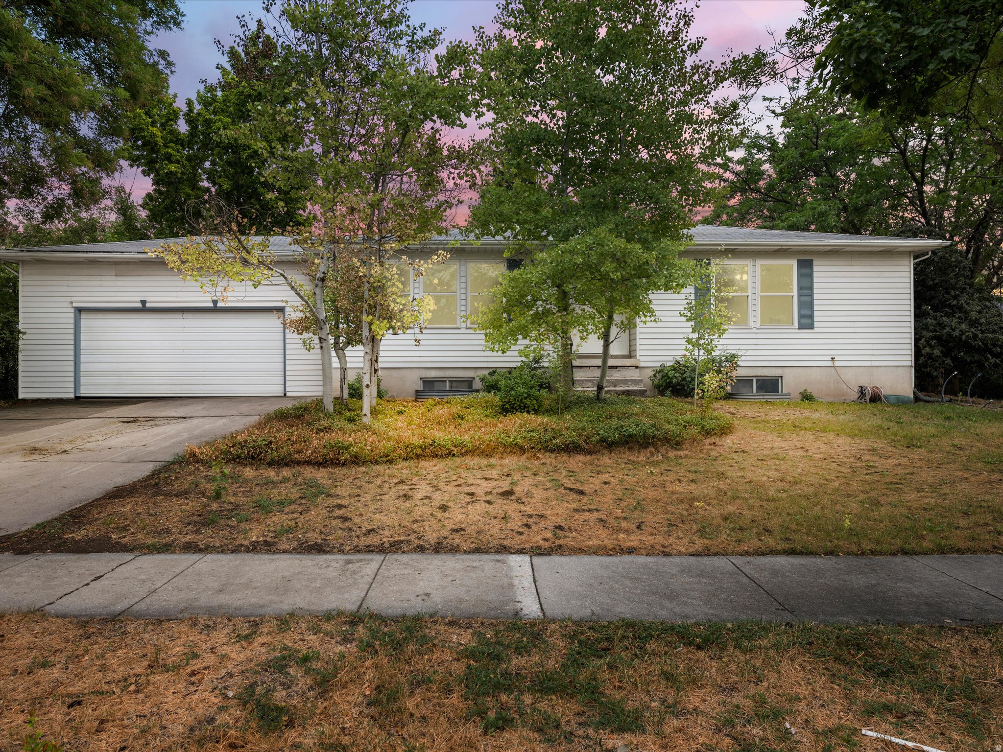 339 CAROL DR, Layton, UT 84041 — photo 1