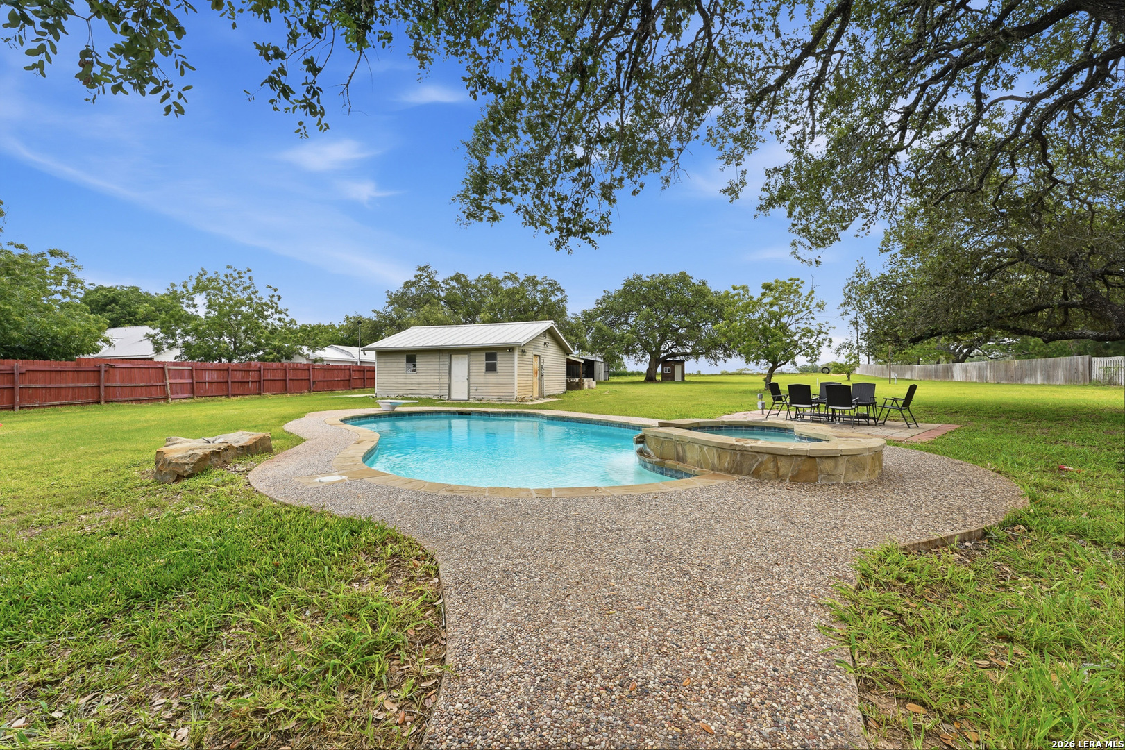 111 Deer Run, , 78064 — photo 1