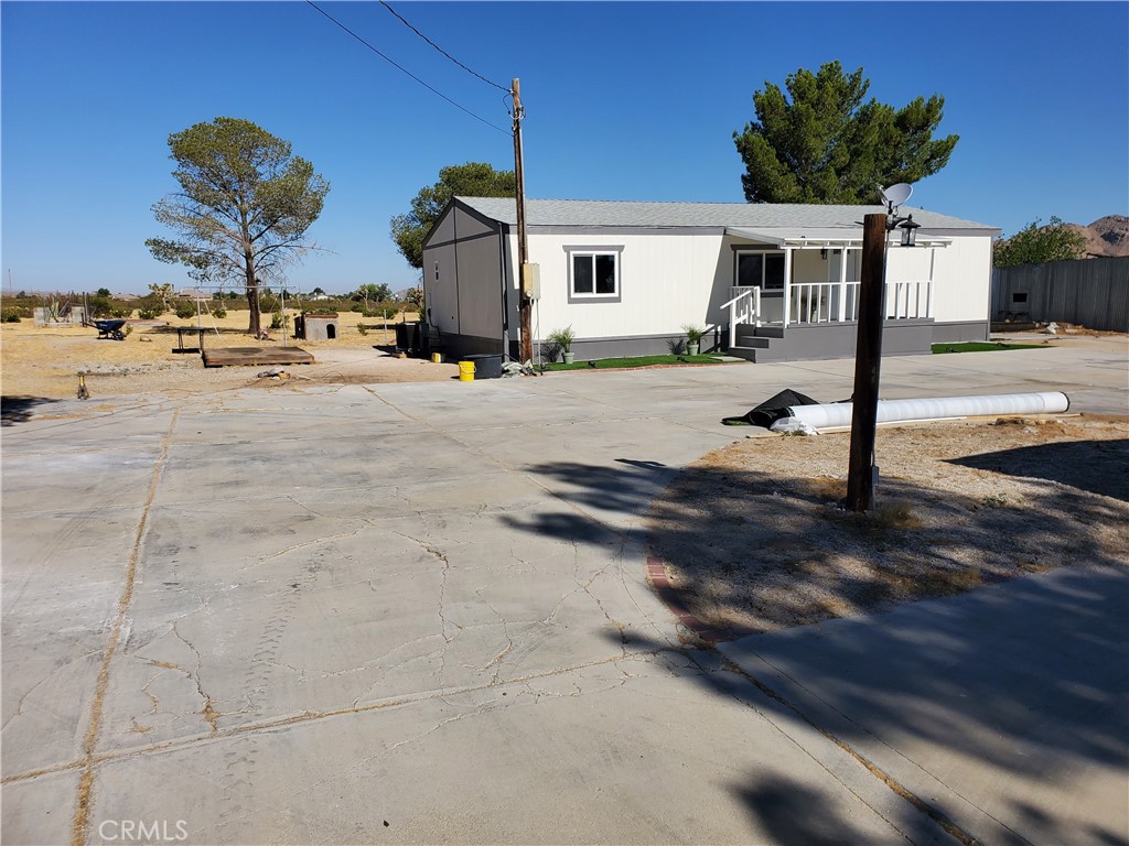 9870 Cody, Lucerne Valley, CA 92356 — photo 1