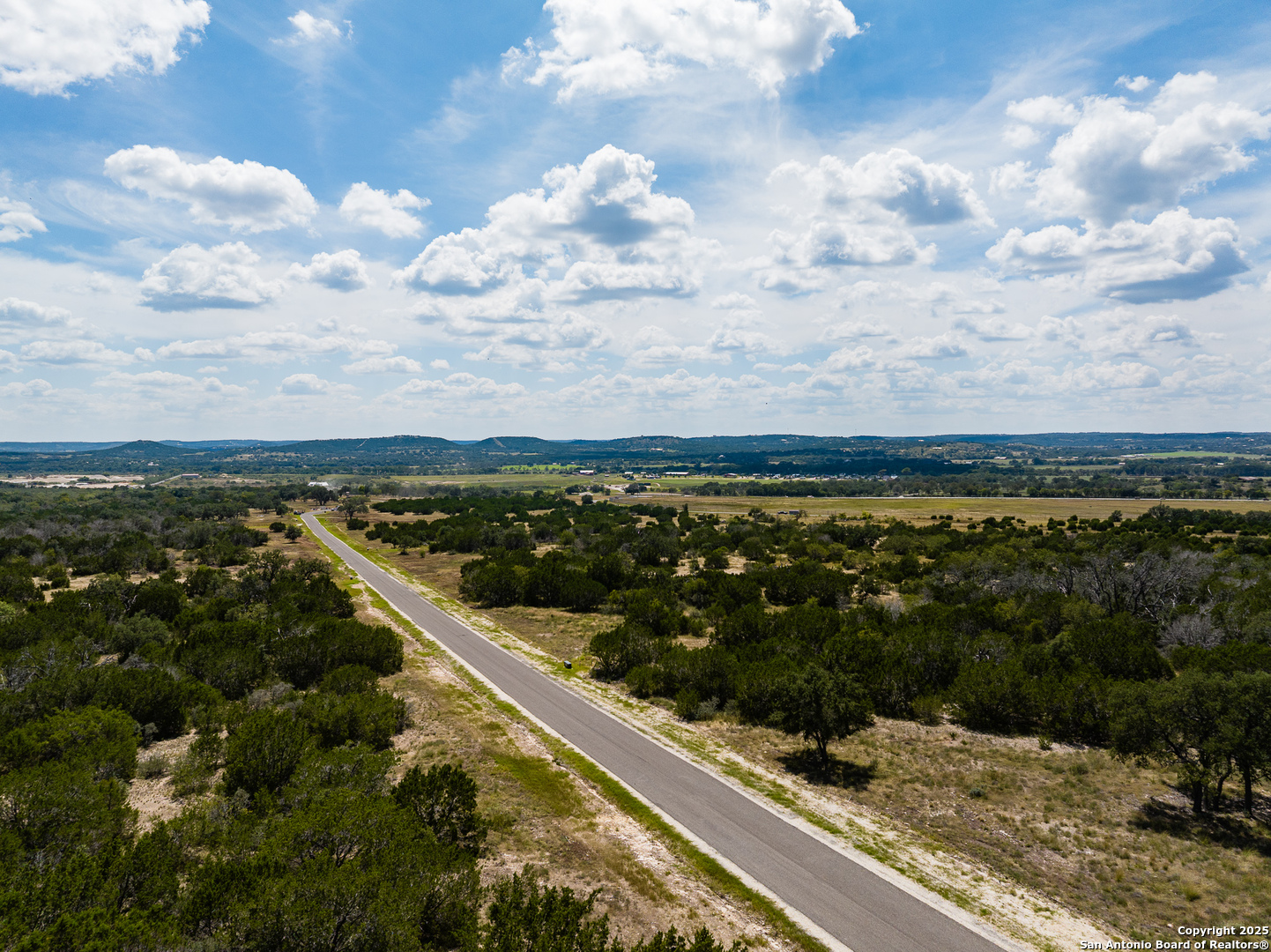 209 Dark Sky Path, , 78028 — photo 1