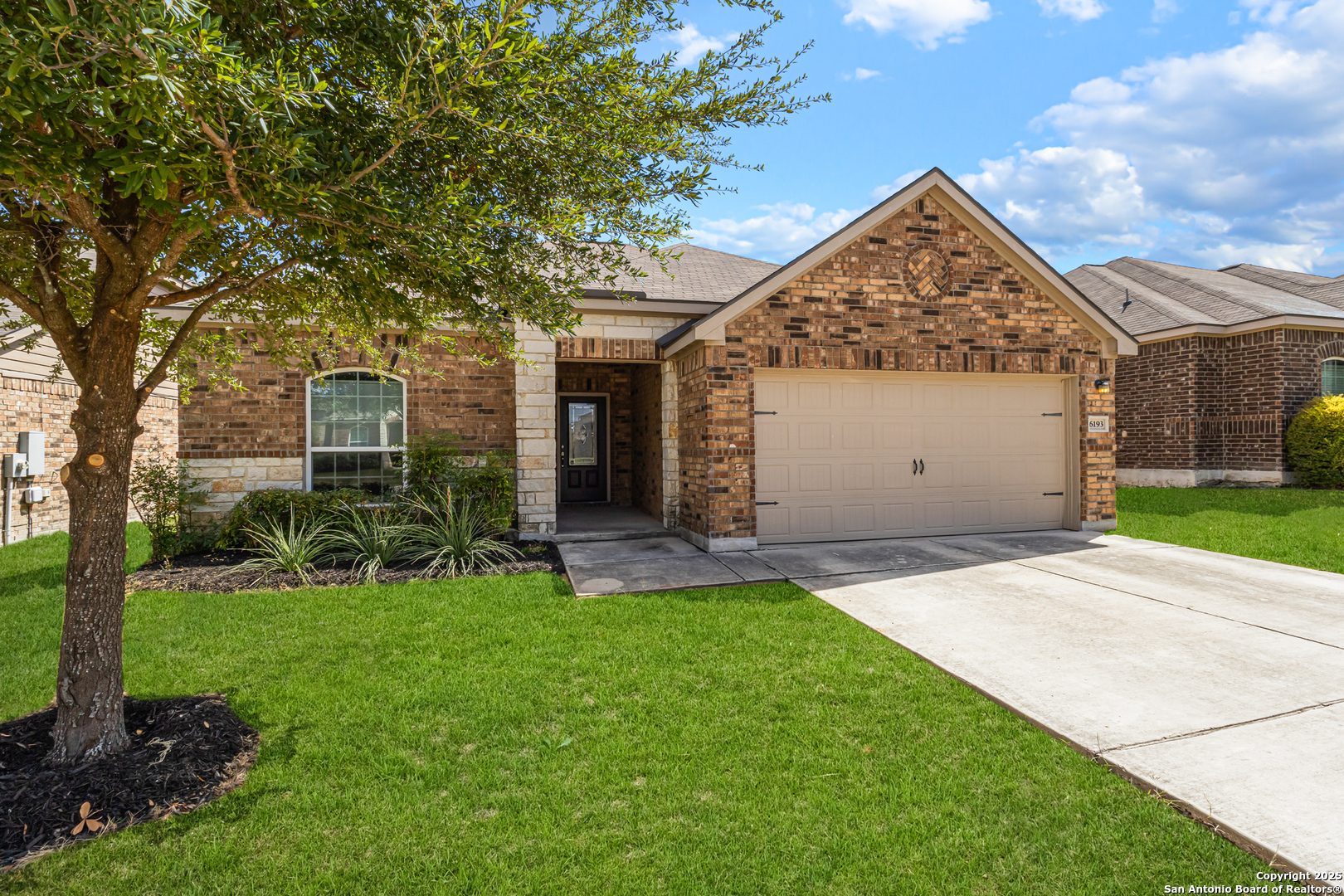6193 Daisy Way, ,  78132 — photo 1