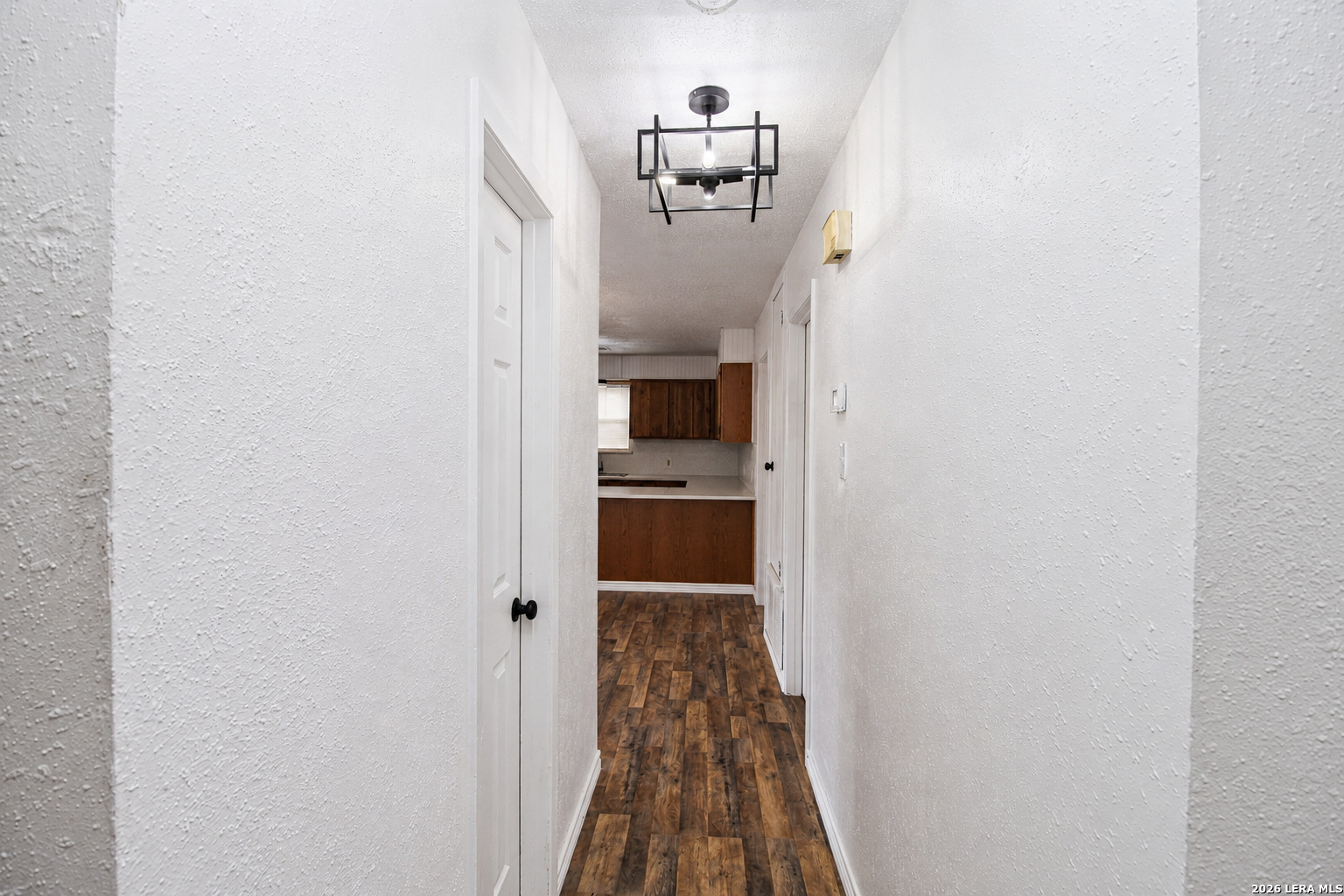 606 BERRY ST, ,  78102 — photo 1