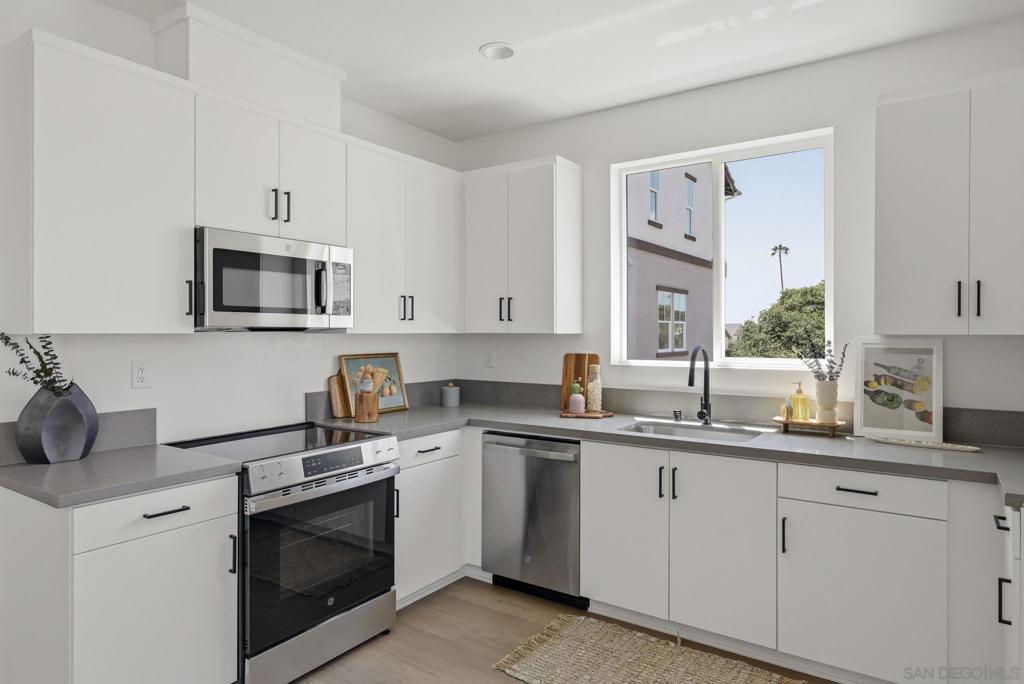 305 Ishaan, San Marcos, CA 92069 — photo 1