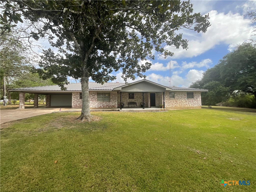 1672 FM 318