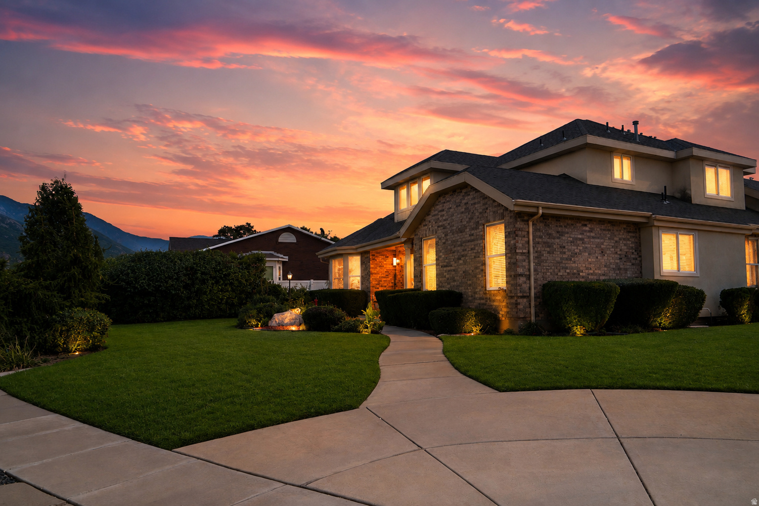 961 E 5700 S, South Ogden, UT 84405 — photo 1