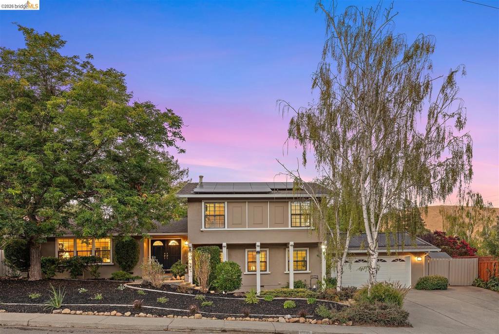 1235 Larch Ave, Moraga, CA 94556 — photo 1
