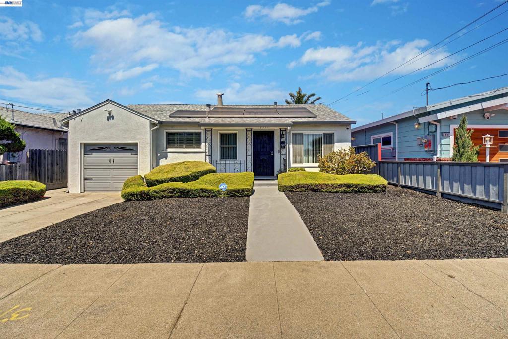 2331 Humphrey Ave, Richmond, CA 94804 — photo 1