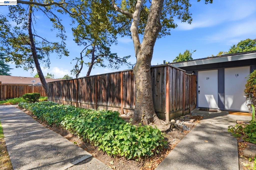 2600 Jones Rd 19, Walnut Creek, CA 94597 — photo 1