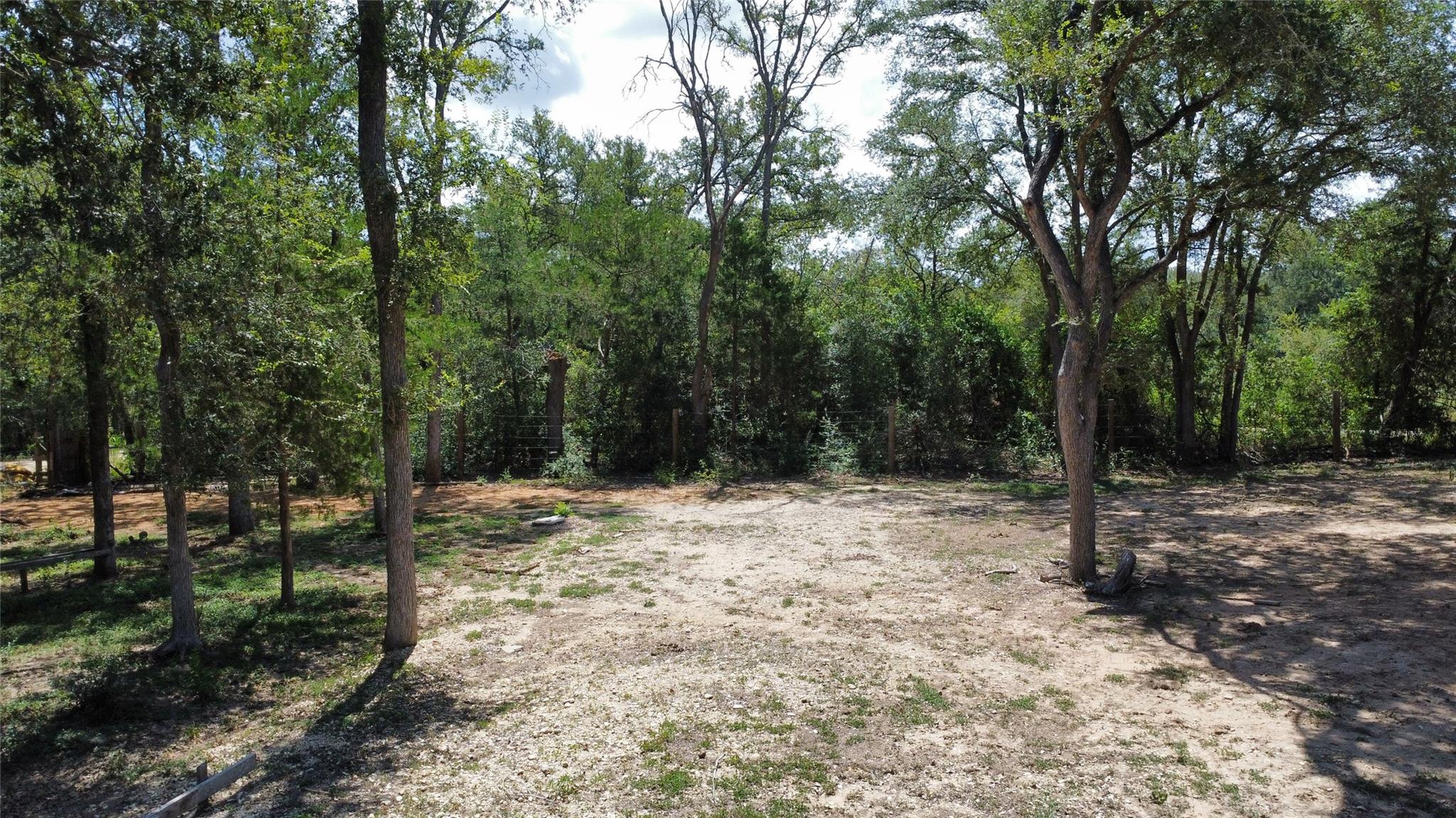 959 Carter, Dale, TX 78616 — photo 1