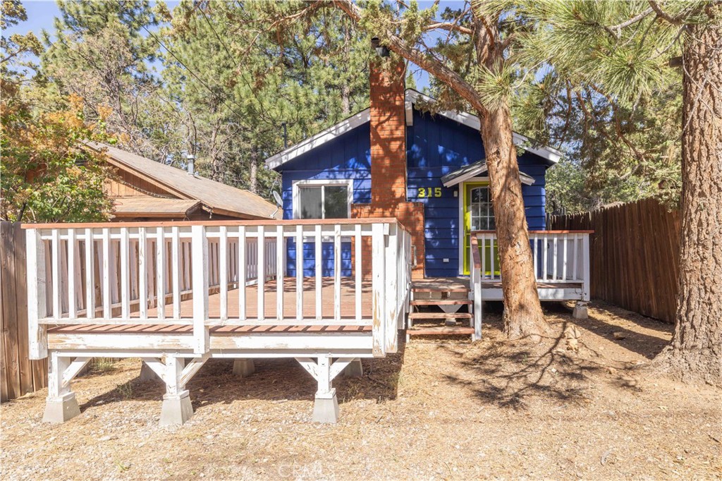 315 San Bernardino, Sugarloaf, CA 92386 — photo 1