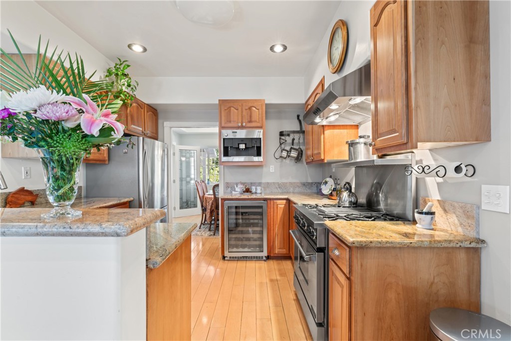 197 Massive Road, Lake Arrowhead, CA 92317 — photo 1