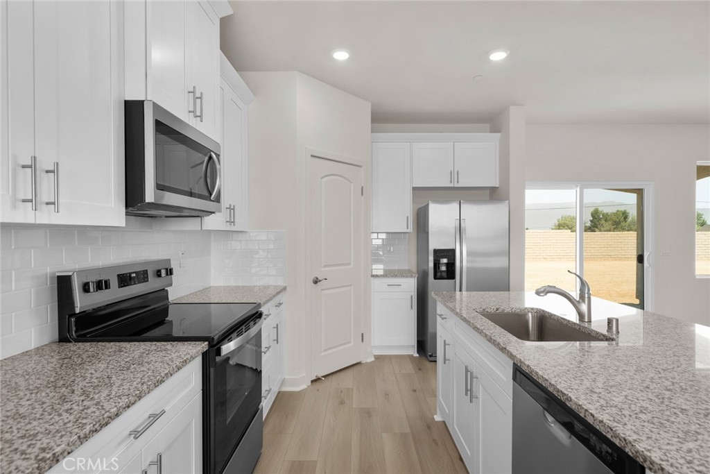 14574 Indigo, Apple Valley, CA 92307 — photo 1