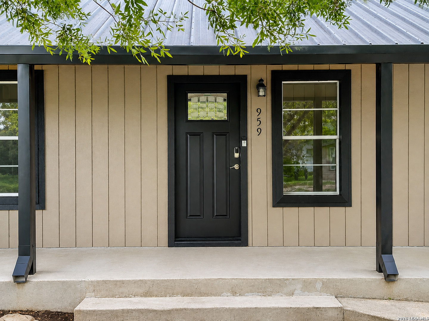 959 IRELAND ST, ,  78155 — photo 1