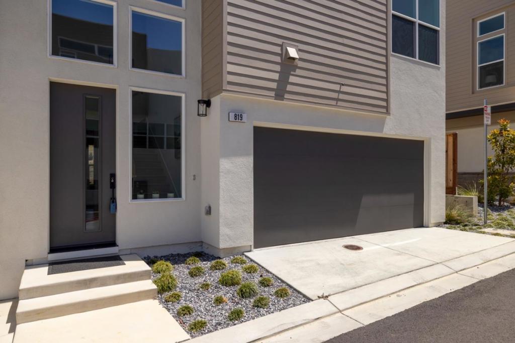 819 Fassler, Pacifica, CA 94044 — photo 1