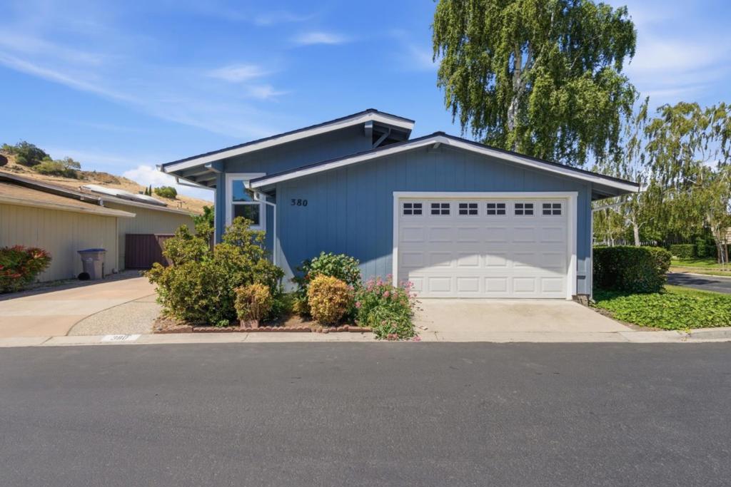 380 Mill Pond Drive 380, San Jose, CA 95125 — photo 1