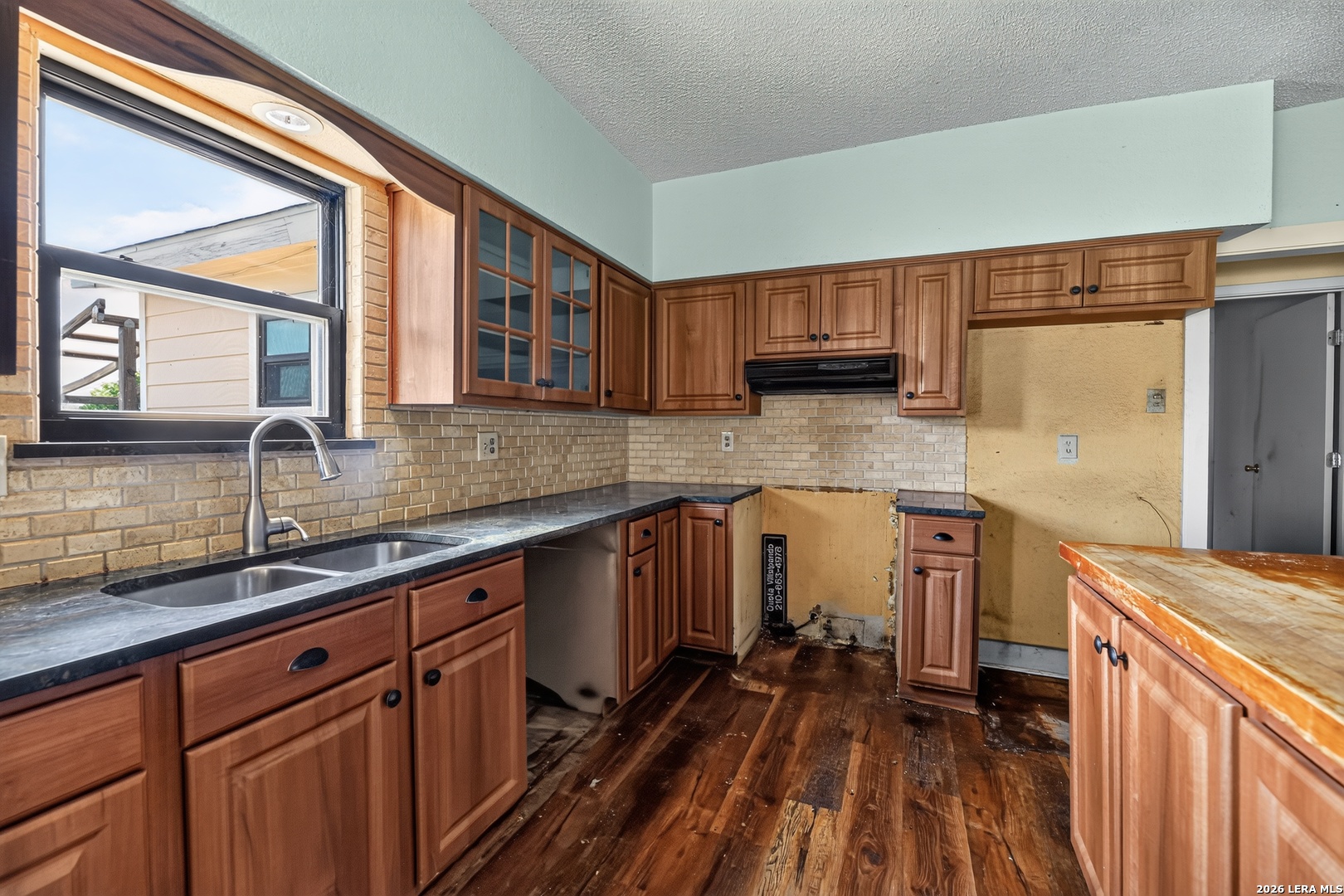 6297 Fm 3465, , 78101 — photo 1