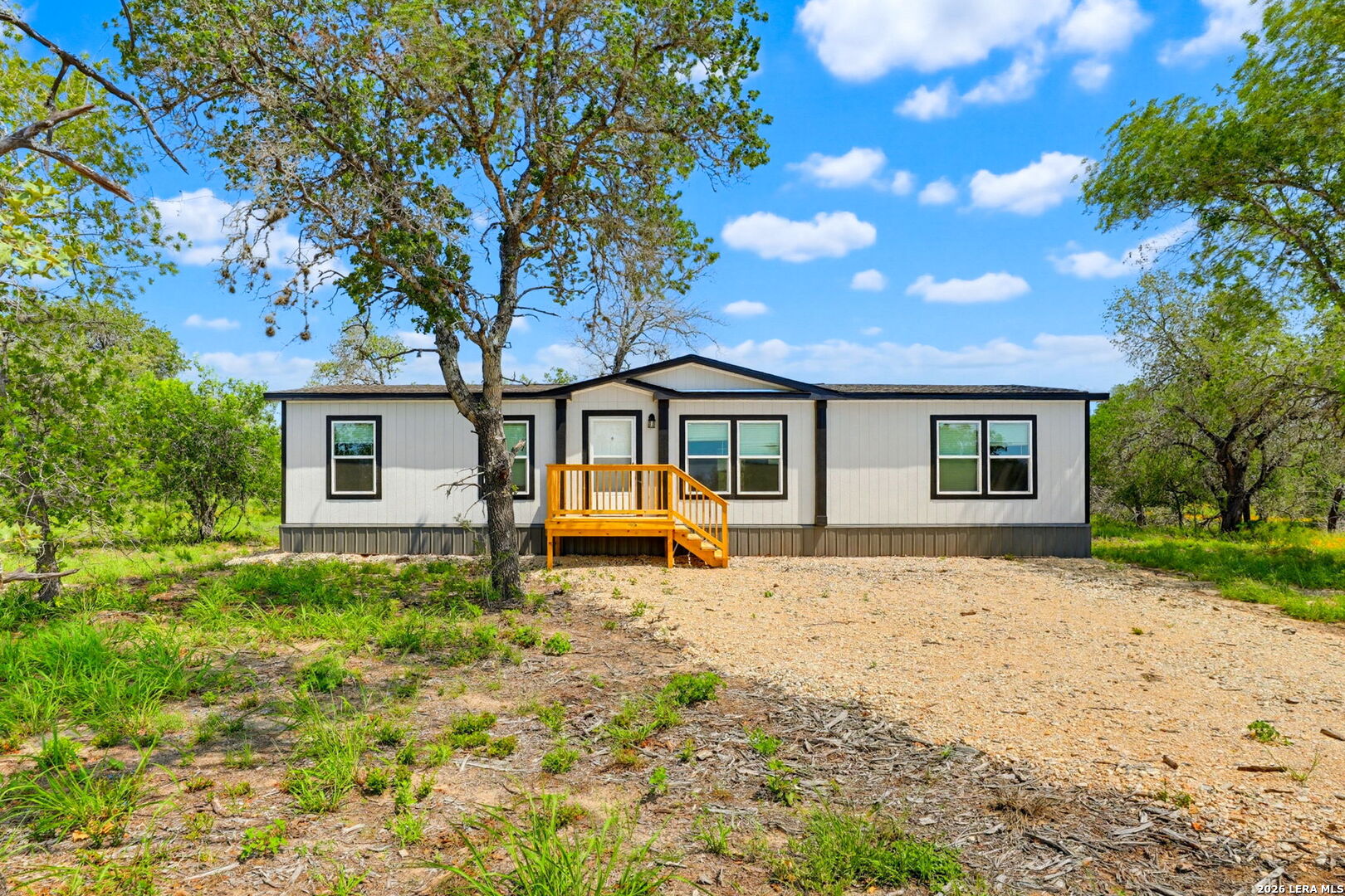 116 Mahaffey Way, San Antonio, TX 78264 — photo 1