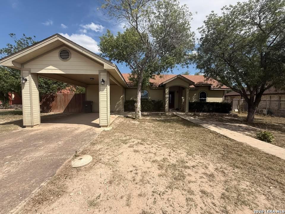 80 Mari Drive, Eagle Pass, TX 78852 — photo 1