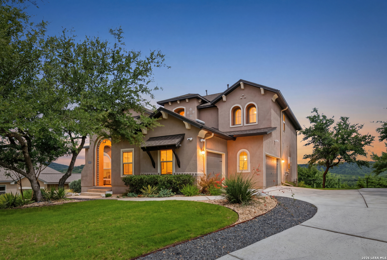 18806 Canyon View Pass, Helotes, TX 78023 — photo 1
