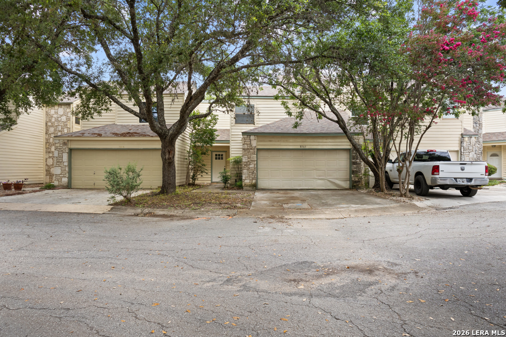 8565 Echo Creek Lane, San Antonio, TX 78240 — photo 1