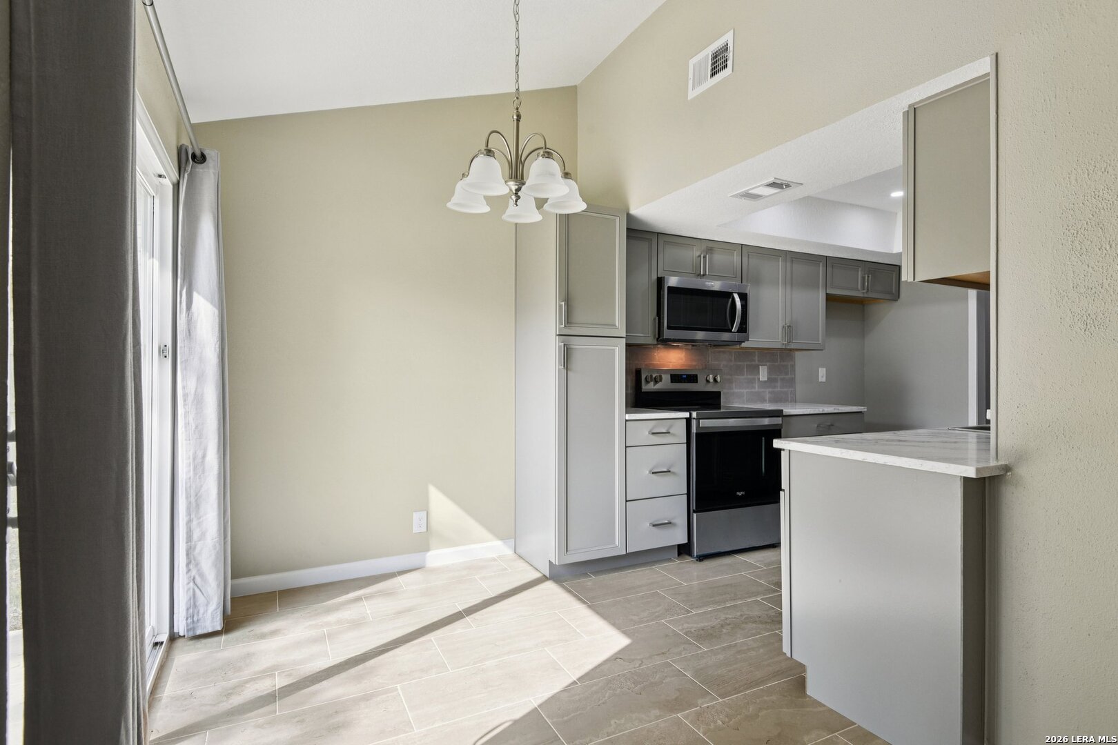 11815 Broadwood, ,  78249 — photo 1