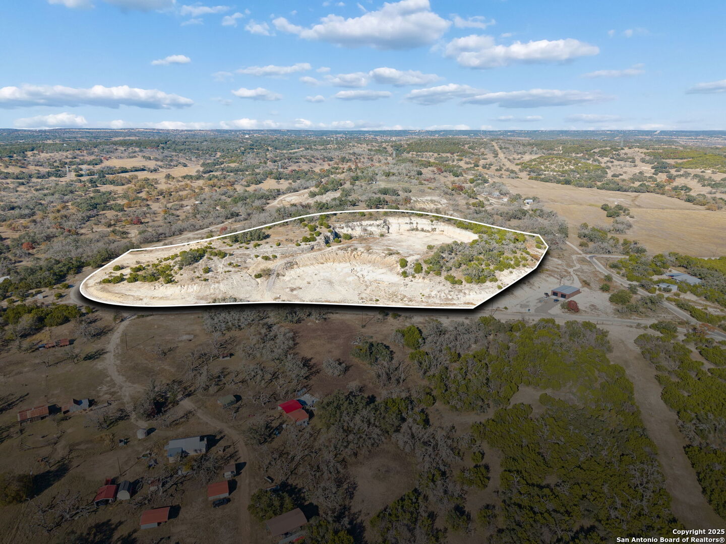 944 Metzger, Fredericksburg, TX 78218 — photo 1