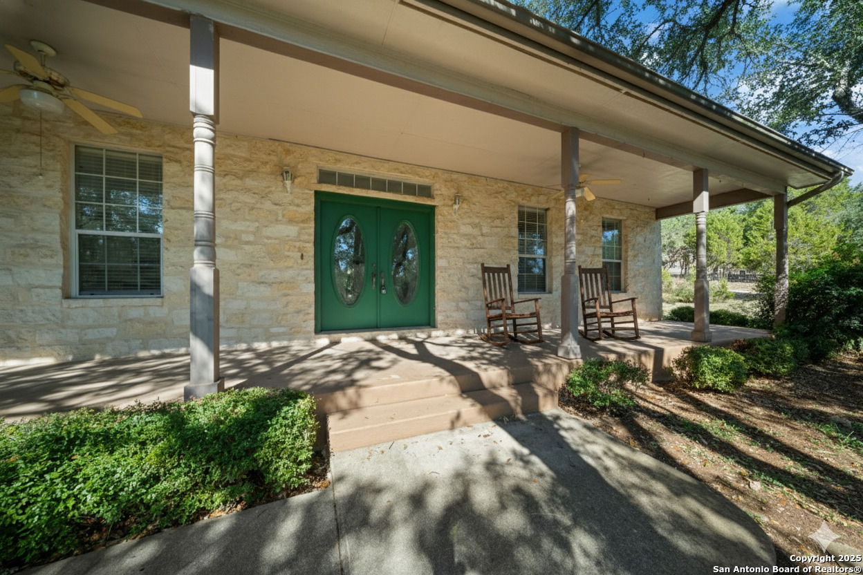 801 Gallagher Dr, , 78133 — photo 1