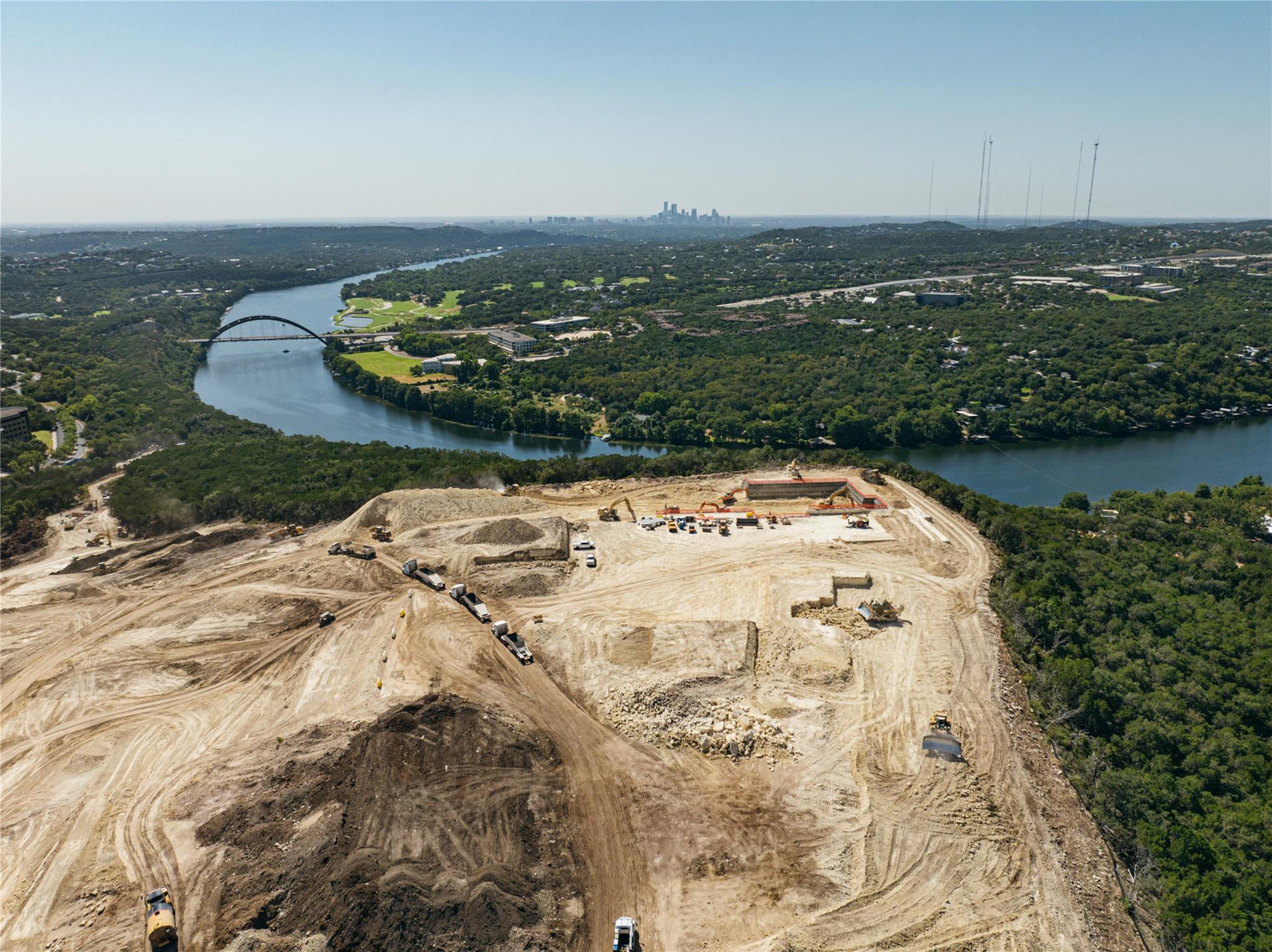 No 7 Lakeview Ln, Austin, TX 78730 — photo 1