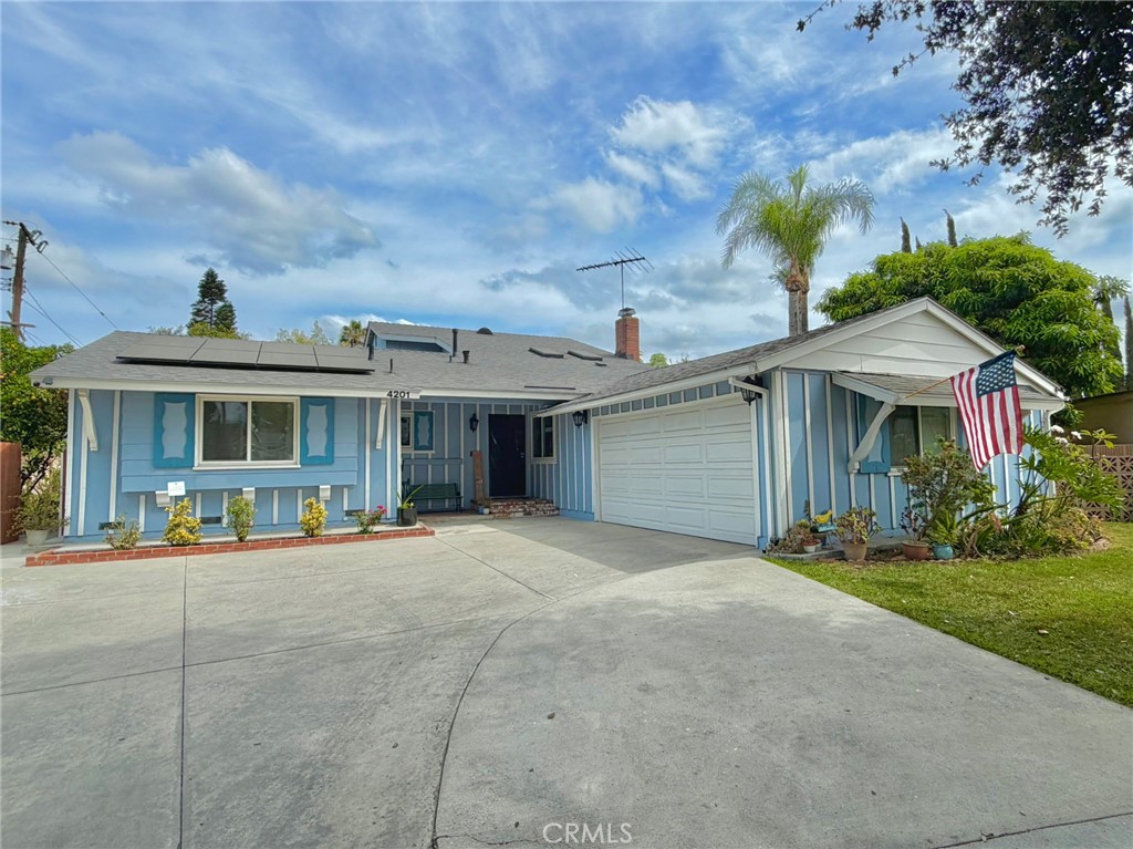 4201 W Oak, Fullerton, CA 92833 — photo 1