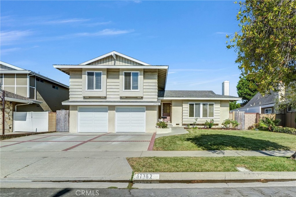 17362 Breda Lane, Huntington Beach, CA 92649 — photo 1
