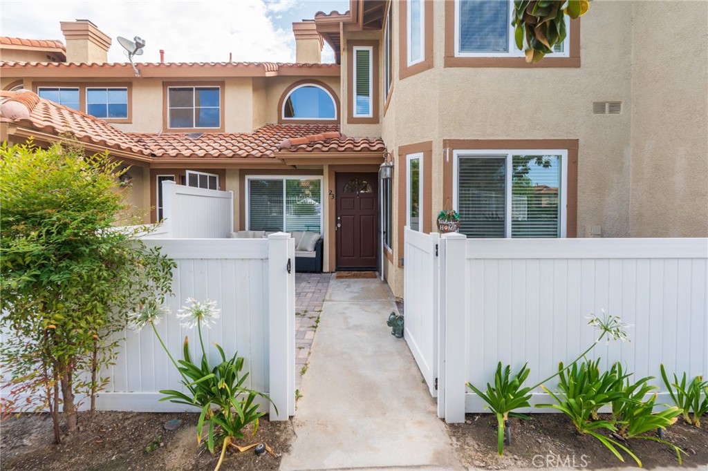 23 Vista Colinas, Rancho Santa Margarita, CA 92688 — photo 1